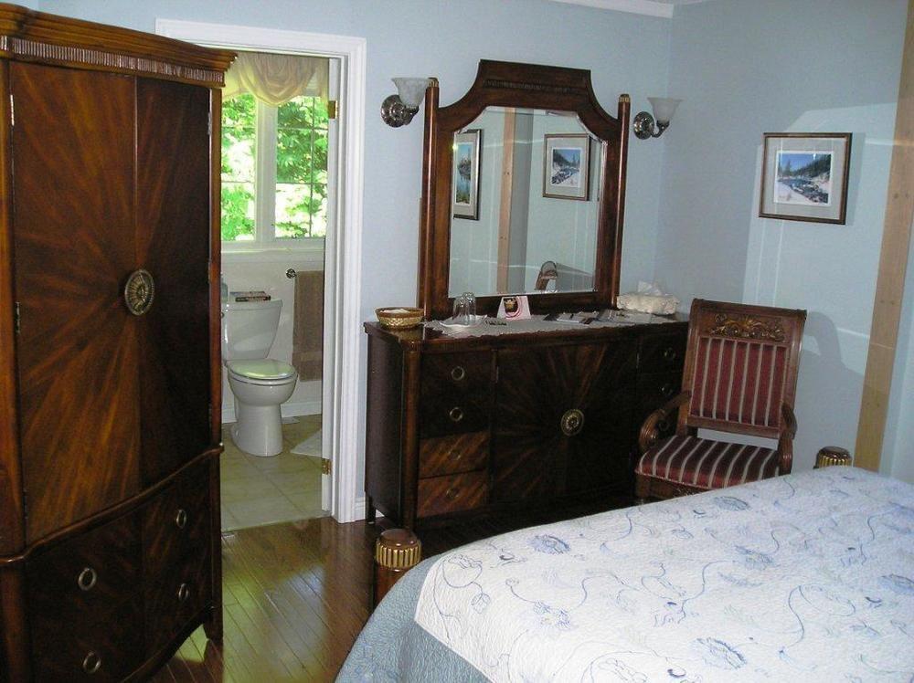 Tucked Inn The Harbour B&B Victoria Harbour Kültér fotó